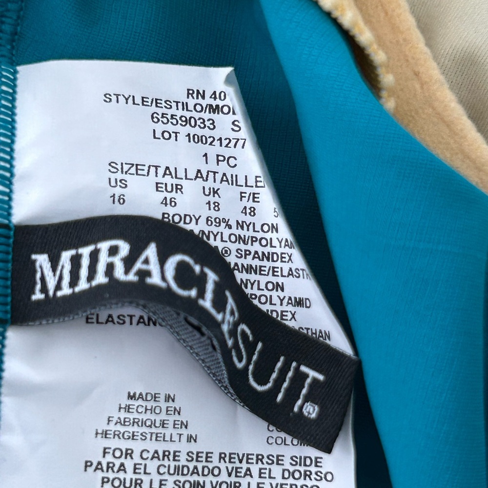Miraclesuit New Rock, Solid Starr Underwire One P… - image 7